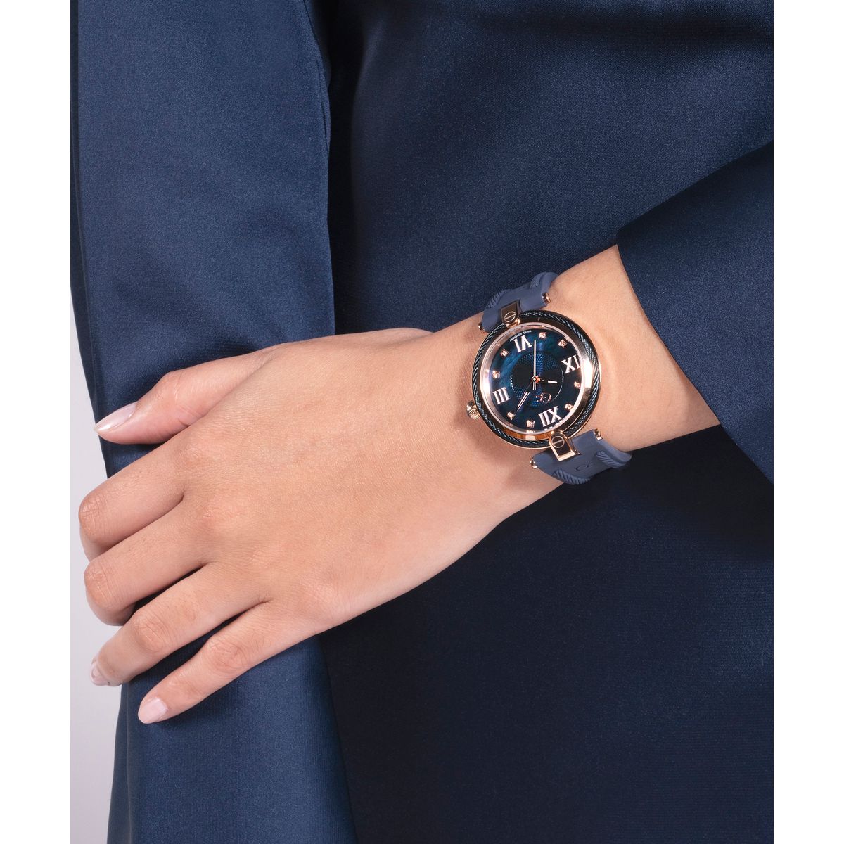 Gc Sport Chic Blue Dial Round Case Quartz Analog Women Watch